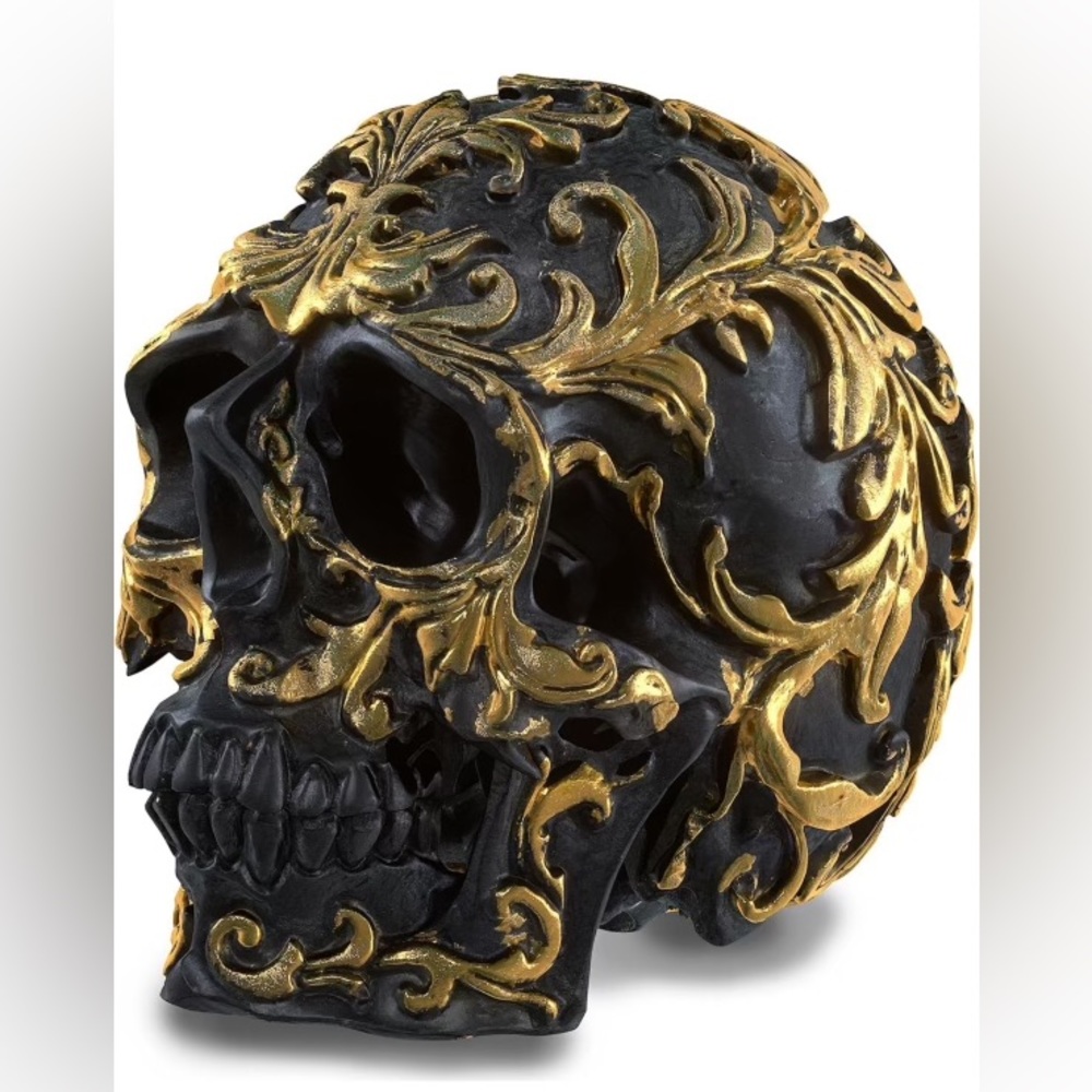 Black Venetian Skull Decoration with Gold Detailing